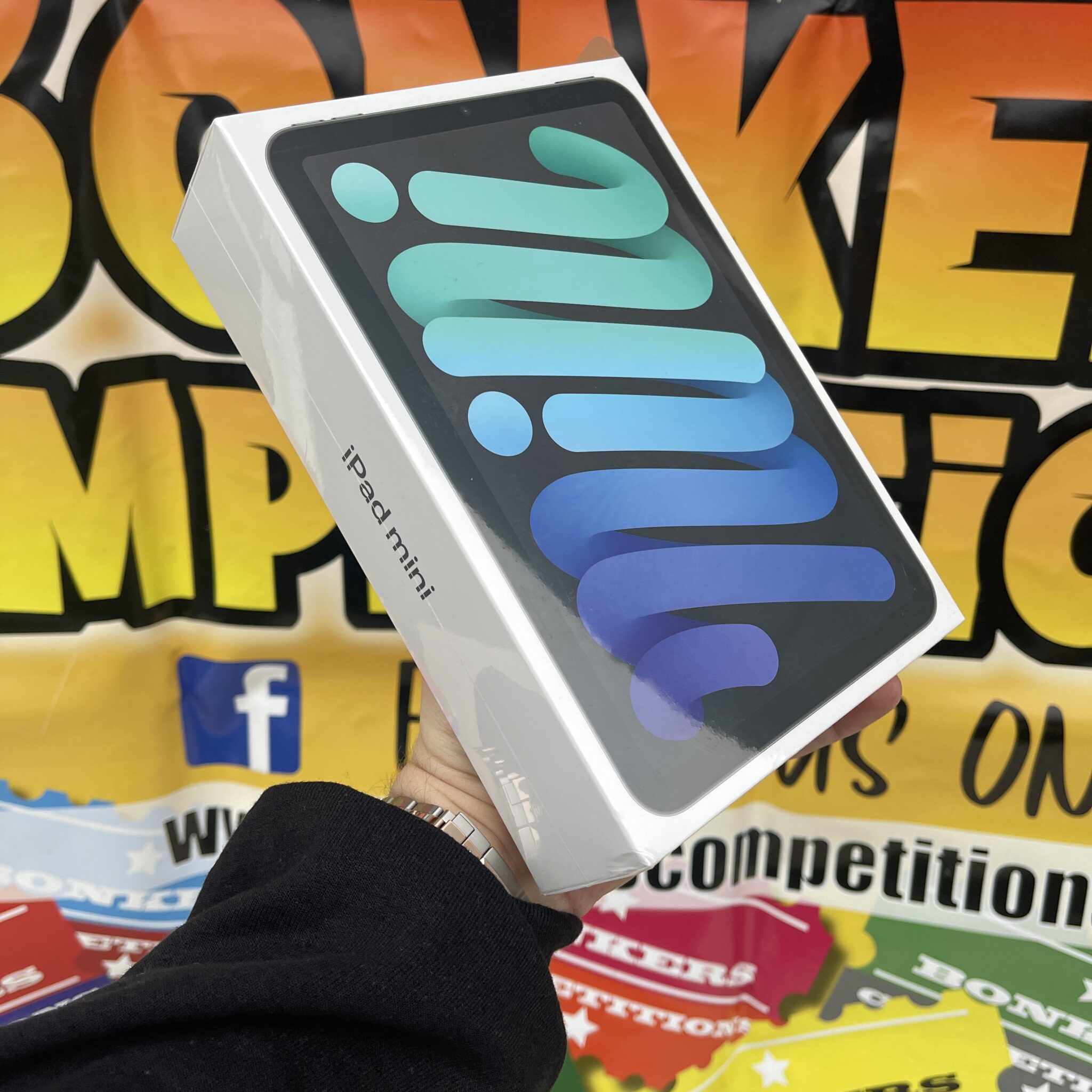 Apple iPad Mini 6th Generation – Space Grey – Bonkers Competitions