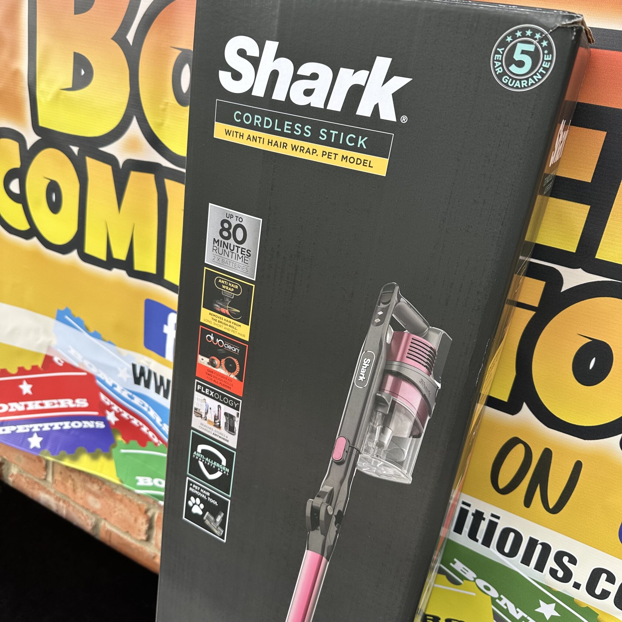 Shark Anti Hair Wrap Cordless Stick Pet Vacuum Cleaner RRP £350