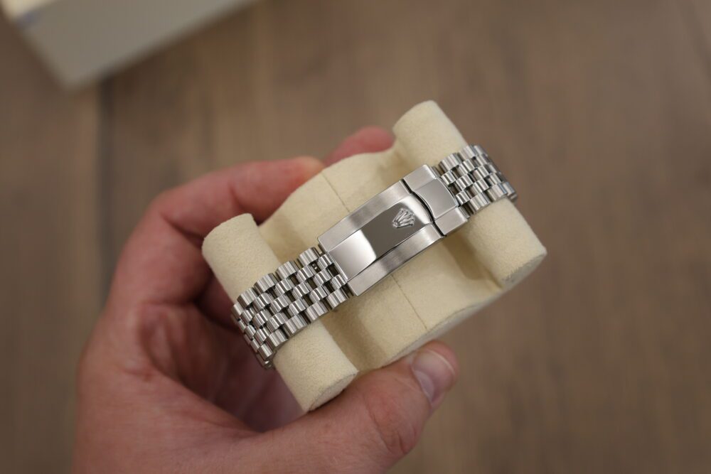 2024 Rolex Datejust 41mm Fluted Bezel Jubilee Bracelet - RSP £12,000! - Image 5