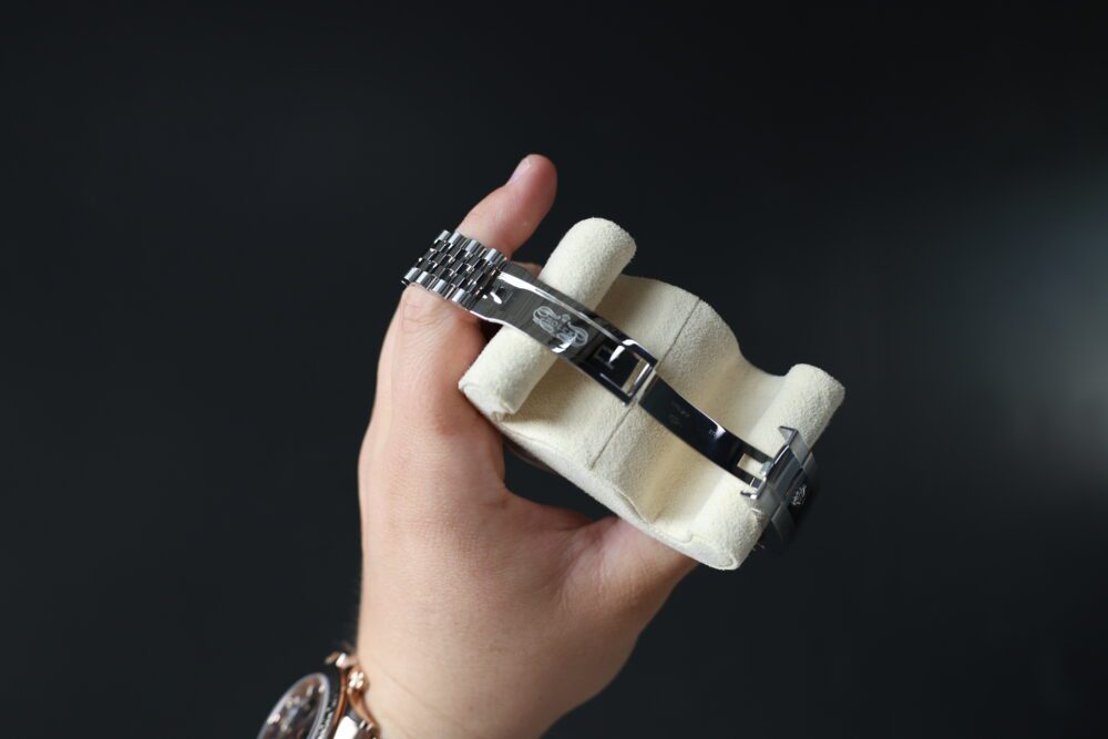 Rolex Datejust 41mm Fluted Bezel Jubilee Bracelet - RSP £12,000! - Image 4