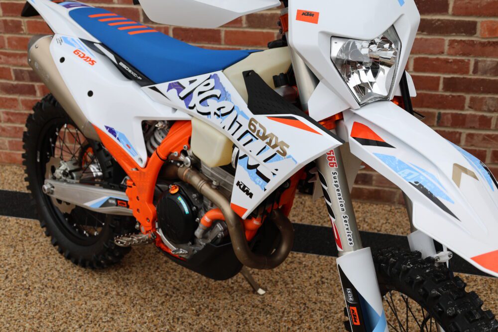 2024 KTM EXC-F 250 ROAD LEGAL 6 DAYS LTD EDITION - INCREDIBLE BIKE! - RRP £10,999! - Image 8