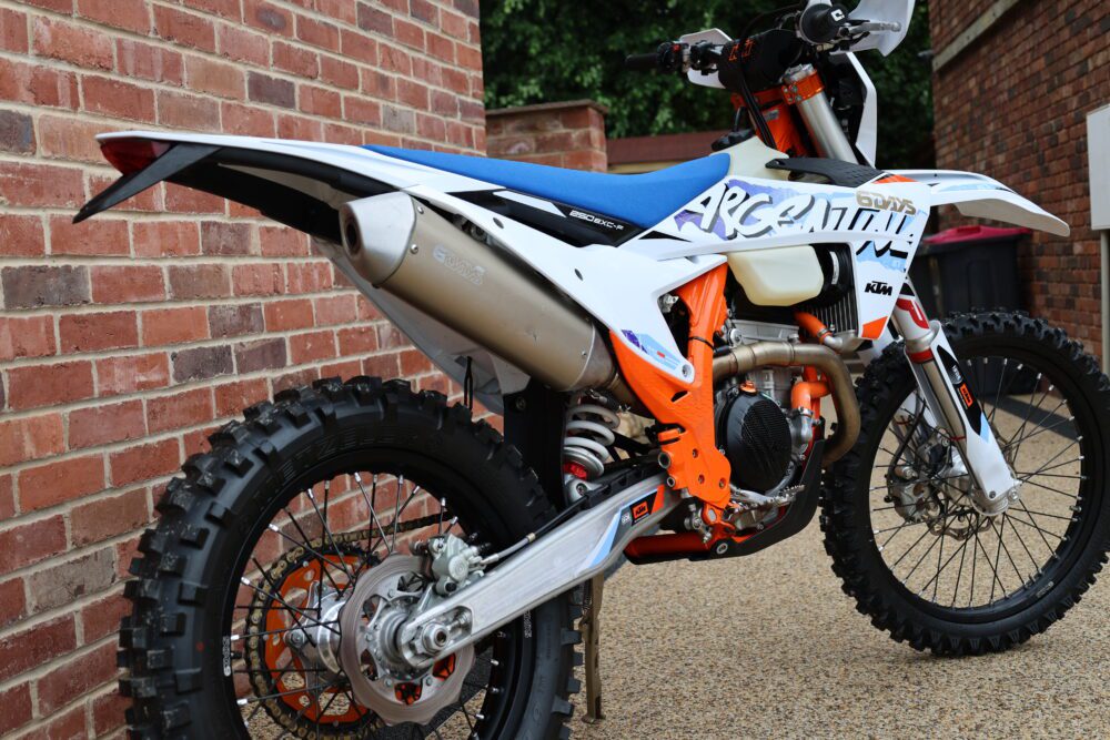 2024 KTM EXC-F 250 ROAD LEGAL 6 DAYS LTD EDITION - INCREDIBLE BIKE! - RRP £10,999! - Image 3