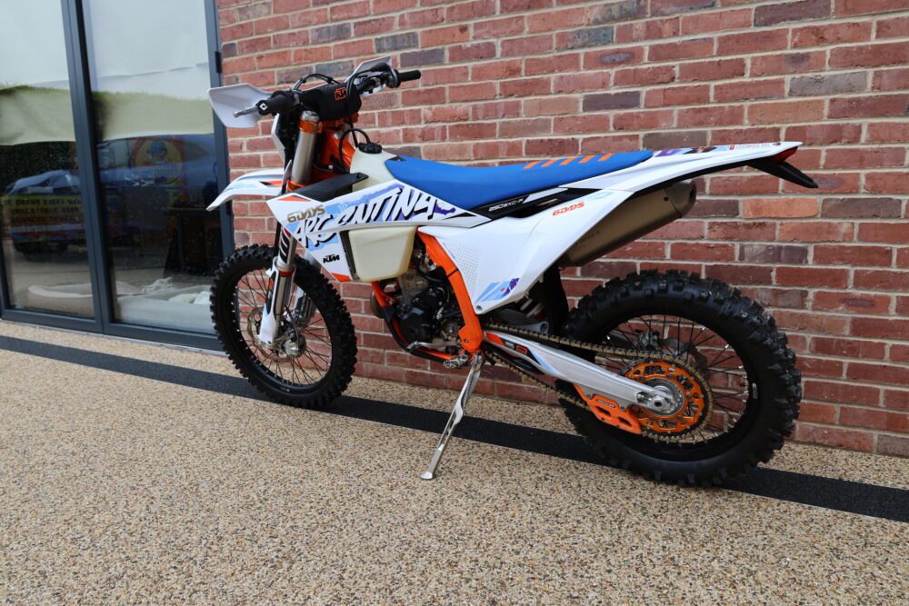 2024 KTM EXC-F 250 ROAD LEGAL 6 DAYS LTD EDITION - INCREDIBLE BIKE! - RRP £10,999! - Image 6