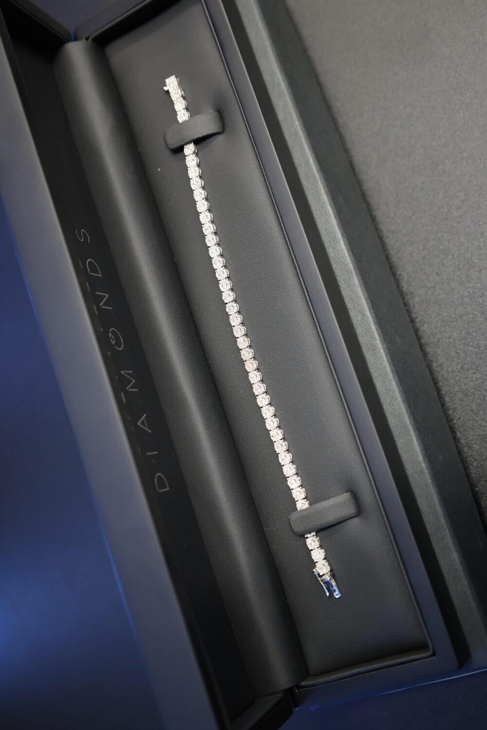 1.3ct Diamond Tennis Bracelet - RRP £2,500 - Image 4