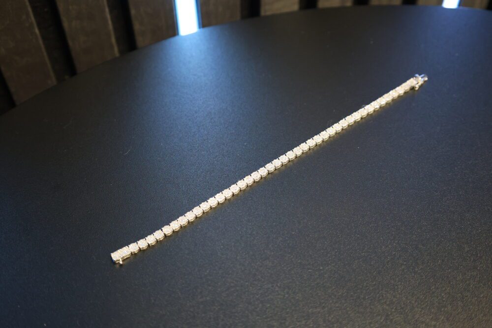 1.3ct Diamond Tennis Bracelet - RRP £2,500 - Image 5