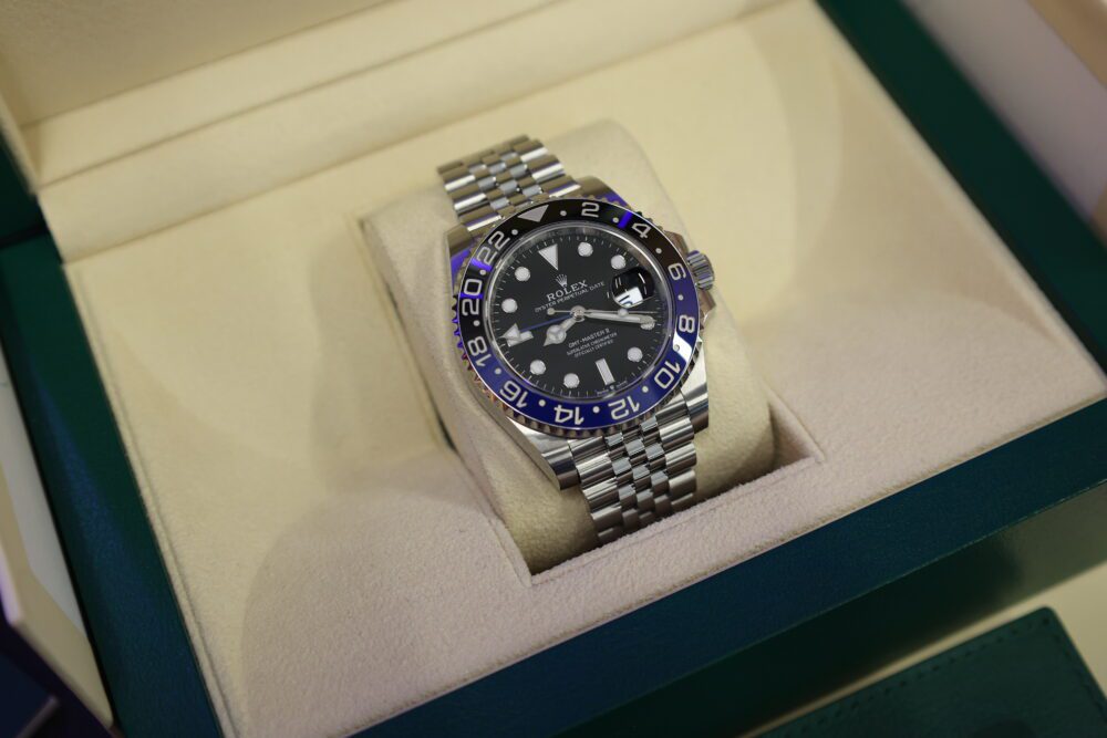 2024 ROLEX GMT MASTER II 'BATGIRL' - RSP £15,000! - Image 4