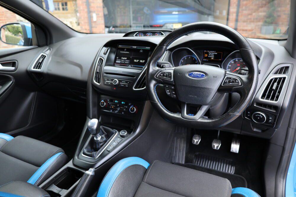 Ford Focus RS MK3 Mountune M375 Nitrous Blue - 1 OWNER! - Image 9