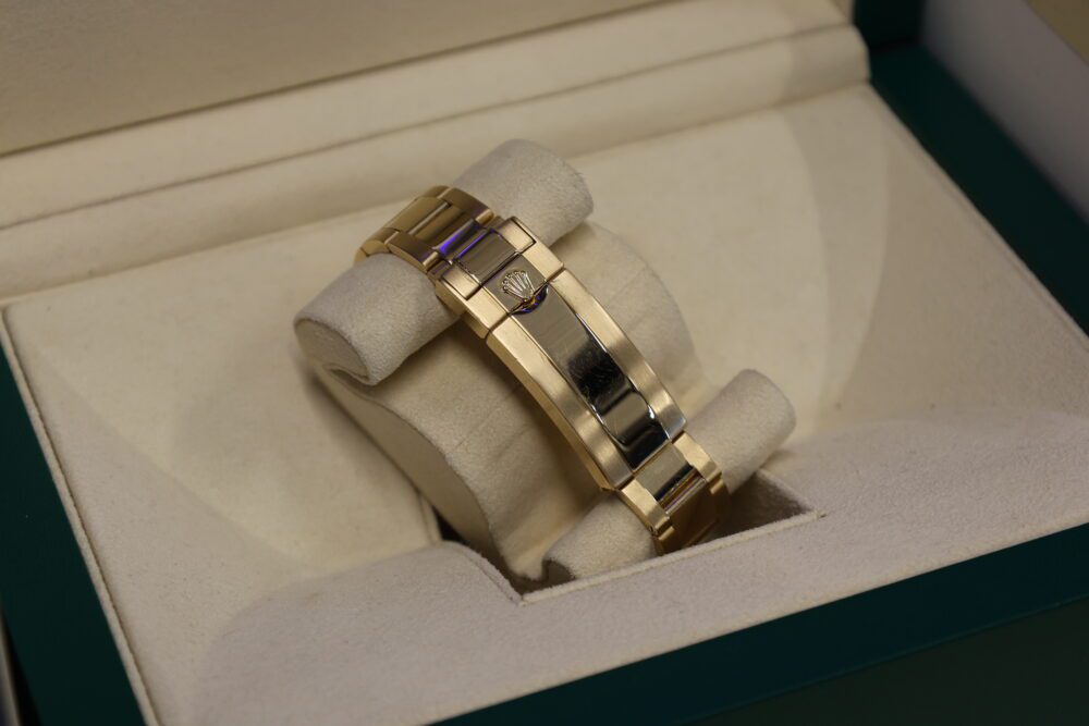 ROLEX SUBMARINER SOLID 18ct GOLD ‘BLUESY’  - RRP £38,100! - Image 3