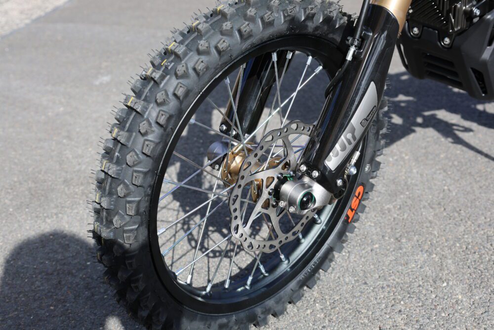 2025 Sur-Ron HYPERBEE Off-Road Bike - BRAND NEW MODEL! - Image 7