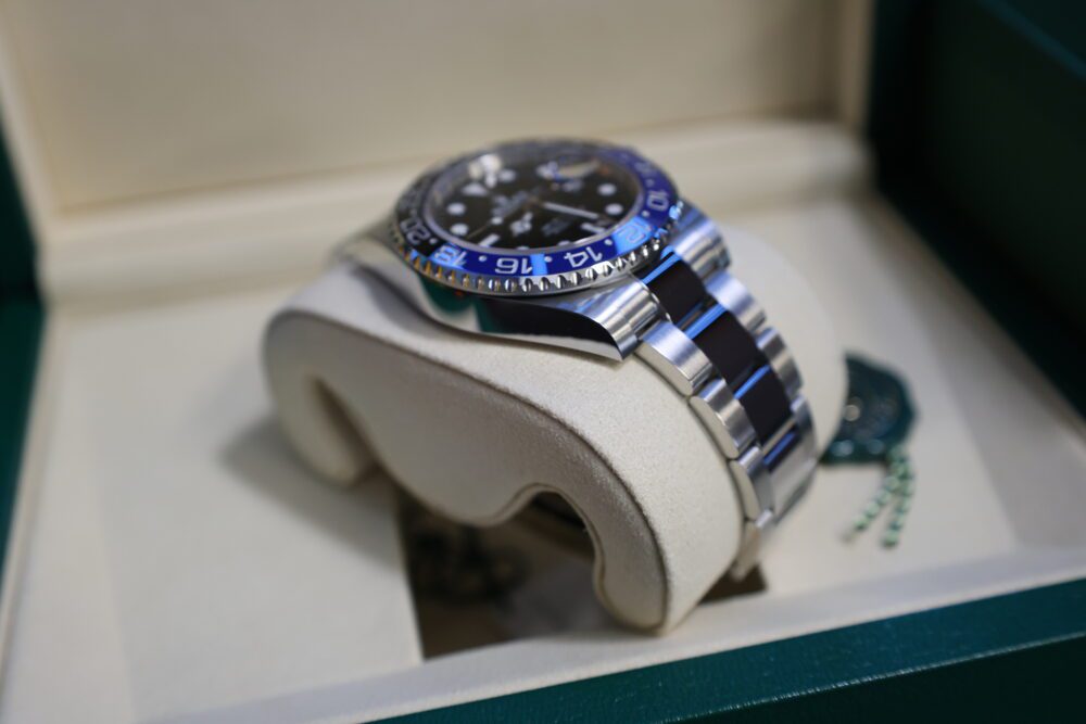 2025 ROLEX GMT-Master II 'BATMAN' - RSP £15,000! - Image 8