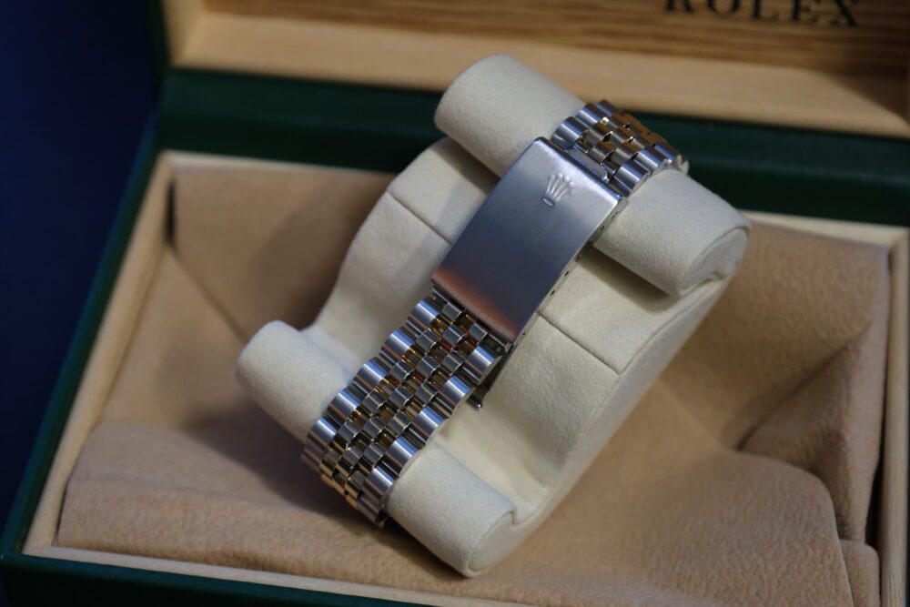 Rolex Datejust Bi Metal Black Dial Diamond Dot - RSP £8,000! - BONKERS ODDS! - Image 4