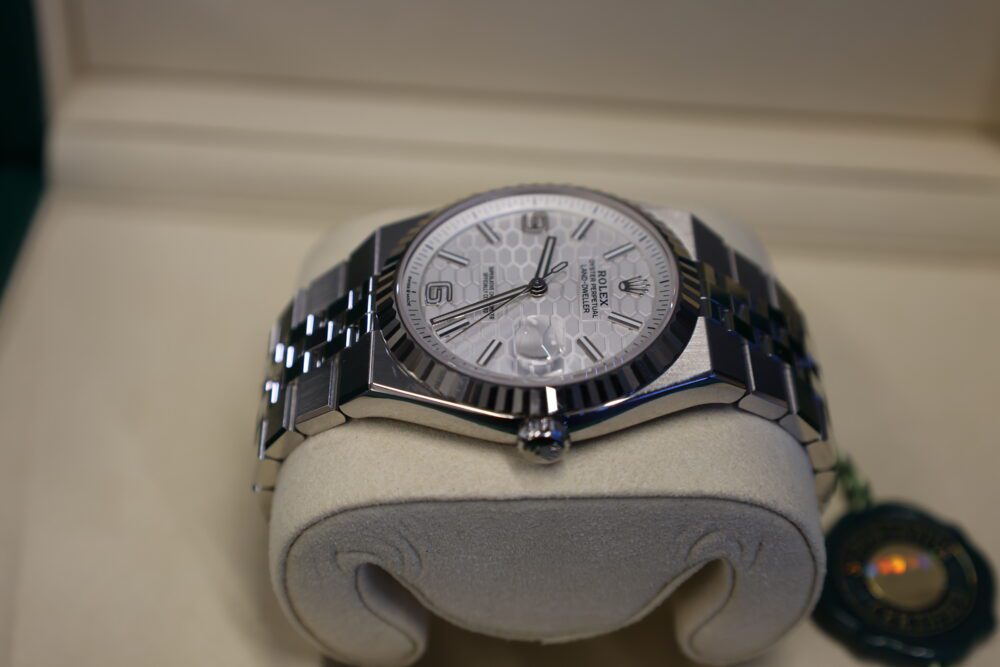2025 ROLEX LAND-DWELLER STEEL 40MM - RSP £45,000! - Image 8