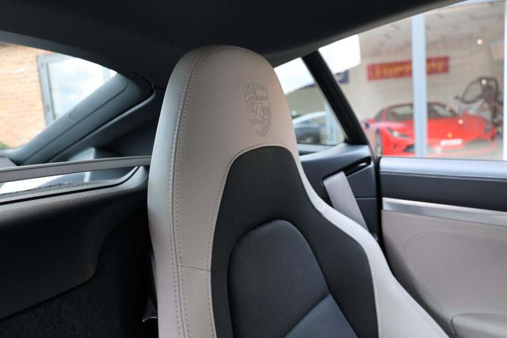 Porsche Cayman 718 S 2.5L 400BHP - HUGE SPEC - RSP £40,000! - Image 14