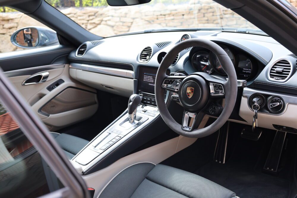 Porsche Cayman 718 S 2.5L 400BHP - HUGE SPEC - RSP £40,000! - Image 16